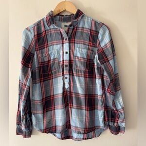 Old Navy Blue and Red 100% Cotton Plaid Flannel Long Sleeve Shirt